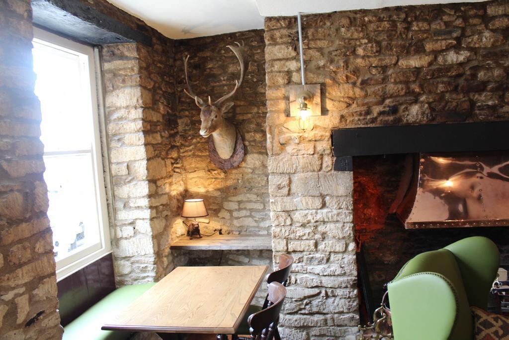 Hotel The Woodstock Arms Exteriér fotografie